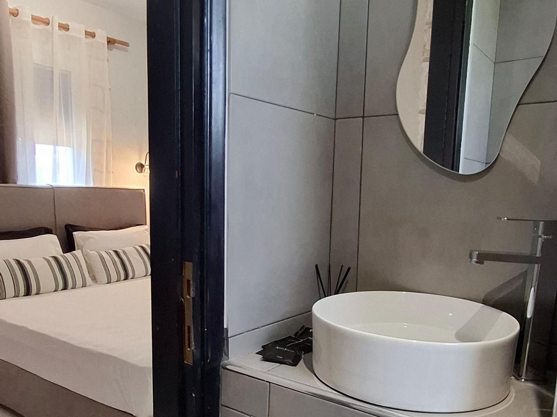 Georgia Apartments สตาฟิลอส ภายนอก รูปภาพ