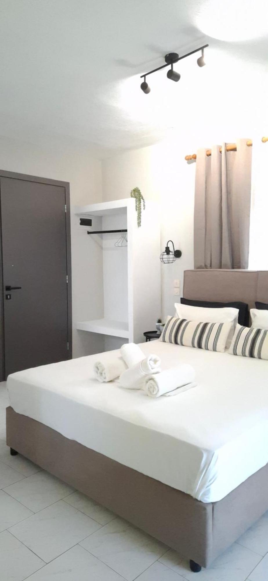 Georgia Apartments สตาฟิลอส ภายนอก รูปภาพ